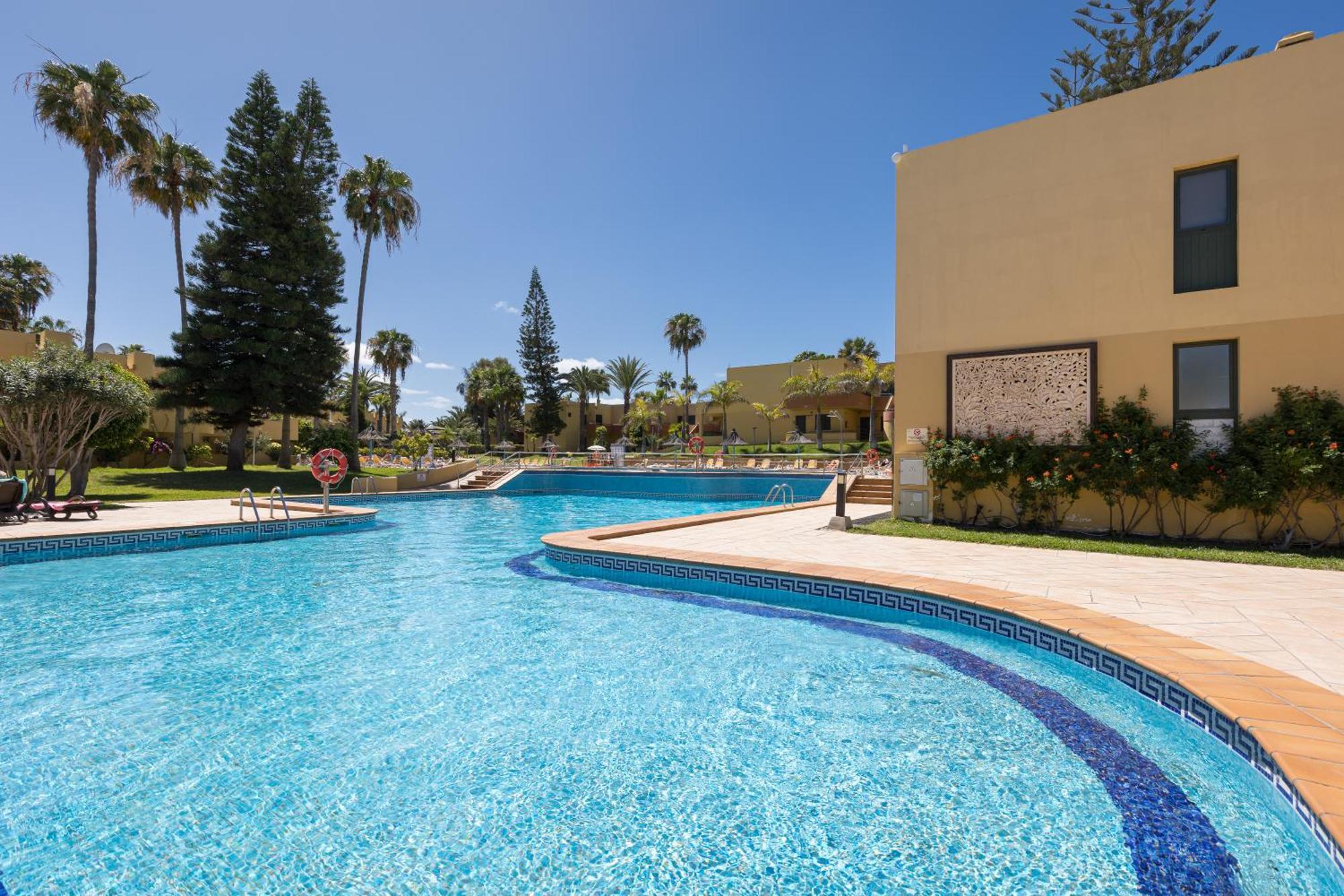 Home2Book Pool & Tennis Court Cozy Apt, Corralejo Exteriör bild
