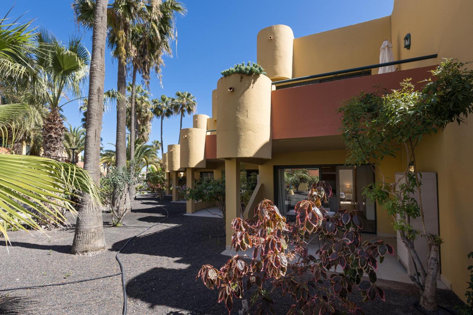 Home2Book Pool & Tennis Court Cozy Apt, Corralejo Exteriör bild