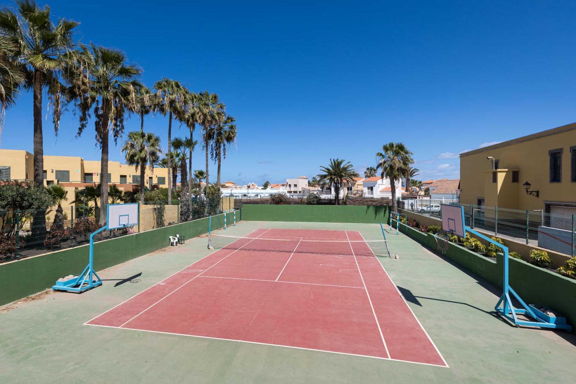 Home2Book Pool & Tennis Court Cozy Apt, Corralejo Exteriör bild