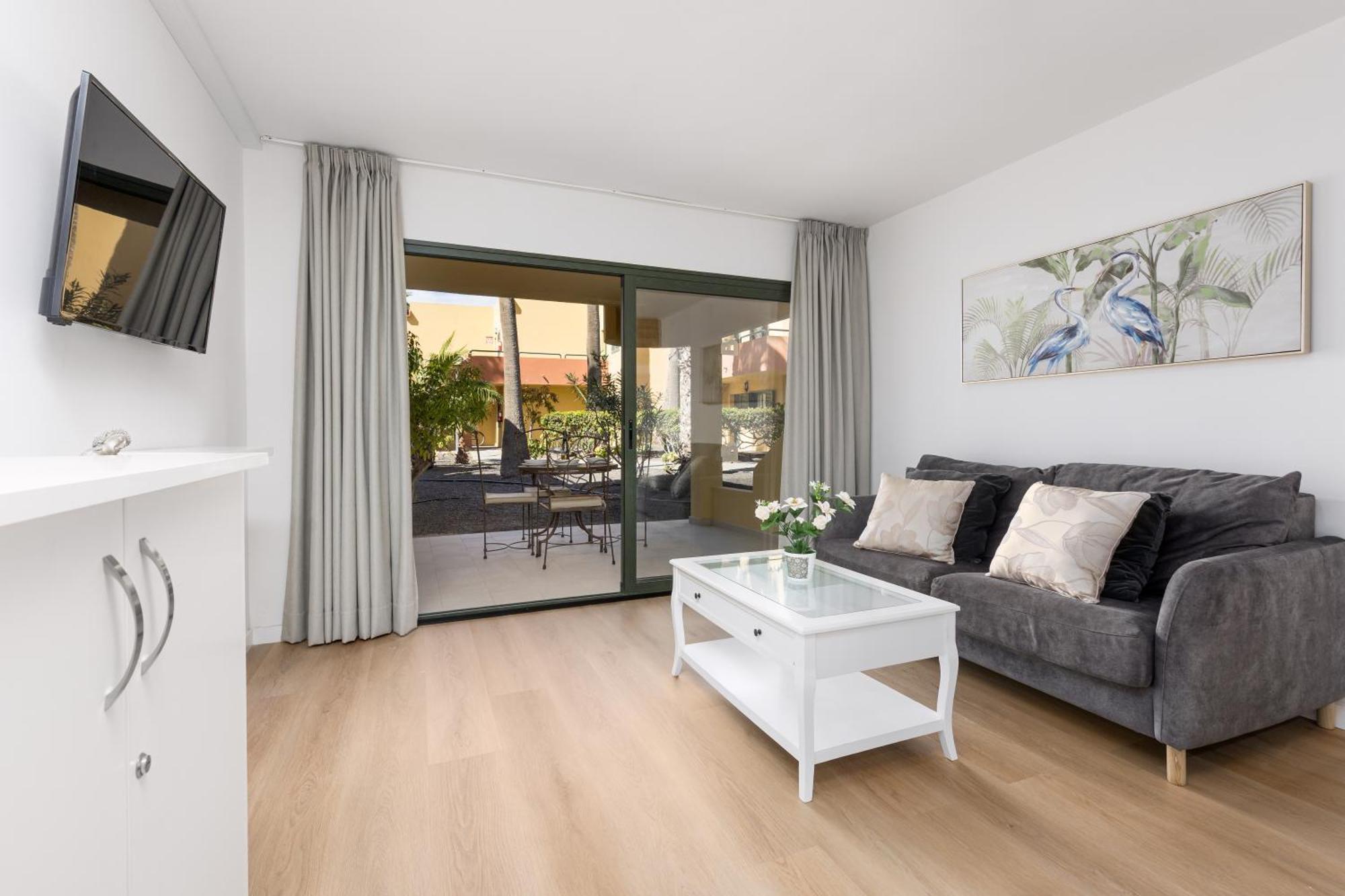 Home2Book Pool & Tennis Court Cozy Apt, Corralejo Exteriör bild